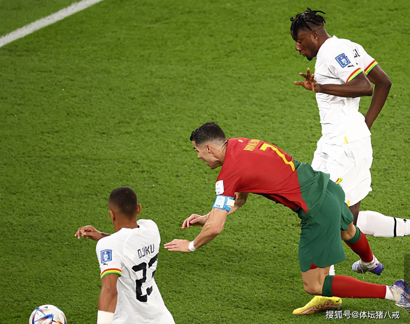 C罗爆冷击败FPX,赛事规则更新引爆全场!的简单介绍 C罗爆冷击败FPX,赛事规则更新引爆全场!的简单介绍