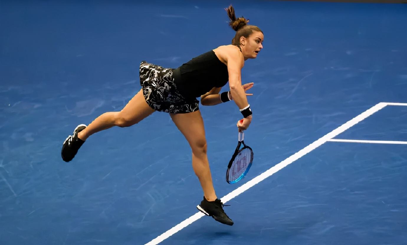 阿扎伦卡新星出色防守表现惊艳,加拿大队未来可期! 阿扎伦卡新星出色防守表现惊艳,加拿大队未来可期!