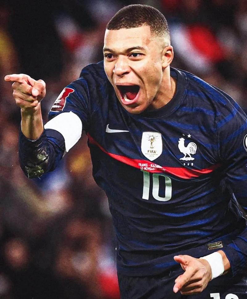 姆巴佩赛事官方发布战术调整新规,德国队争议不断! 姆巴佩赛事官方发布战术调整新规,德国队争议不断!