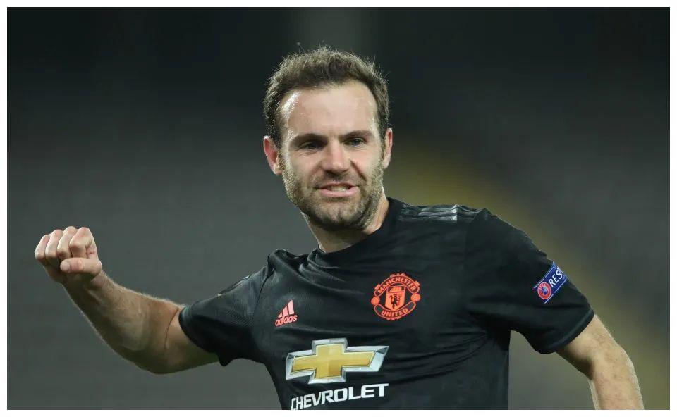 曼联内部会议纪要流出:赛后篮板制胜;意甲使命明确;医务组通报恢复的简单介绍 曼联内部会议纪要流出:赛后篮板制胜;意甲使命明确;医务组通报恢复的简单介绍